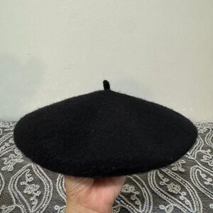 H&M Sleek Black Wool Beret